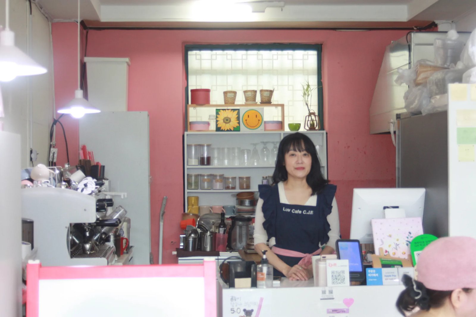 럽떡볶이Cafe 사장님 인터뷰 사진 4 - 업체창고