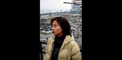 뿌연 하늘 흰 구름 2002 영화 포스터
