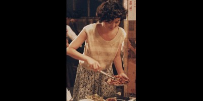 단지 그대가 여자라는 이유만으로 1990 영화 포스터