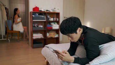 배달노출 : 알몸으로 유혹하기 (2020) | 성인 영화 | 공자관 감독 | 평점 9.0