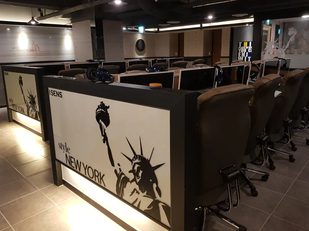 아이센스pc카페 중앙동본점 대표 이미지