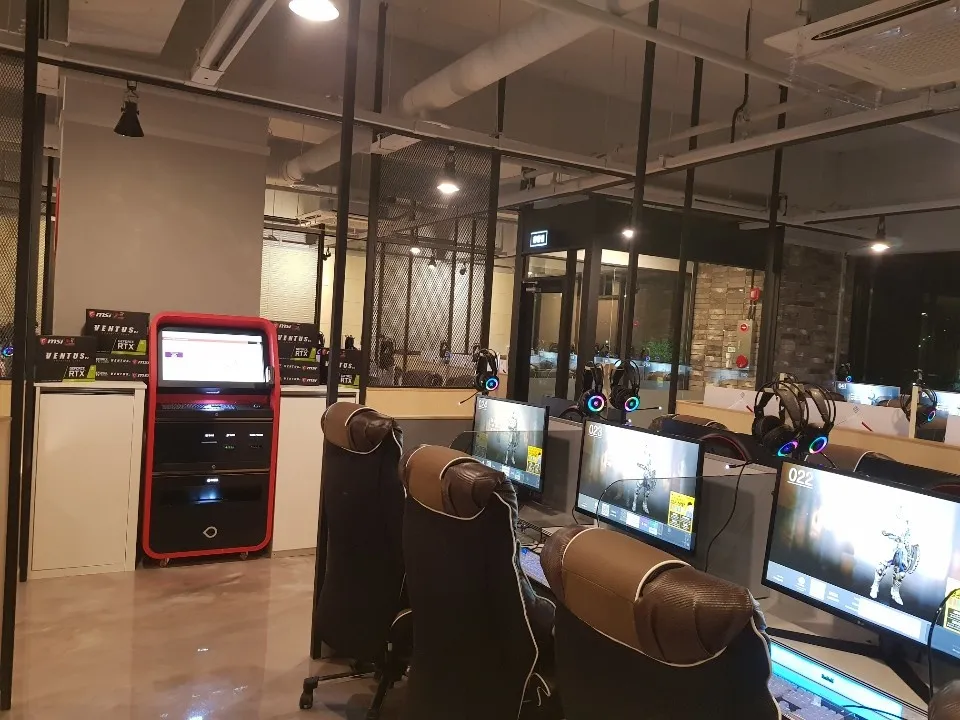 PCU 중앙점 대표 이미지