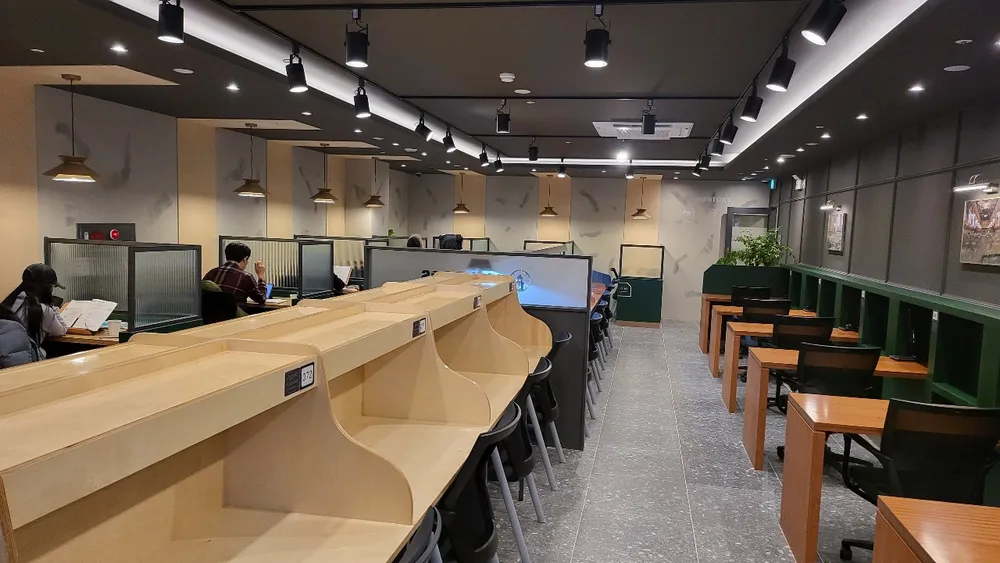 멘토즈스터디카페 화명화신점 대표 이미지