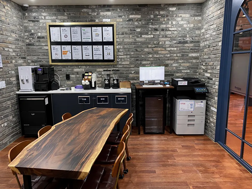 비허밍스터디카페 무안오룡점 대표 이미지