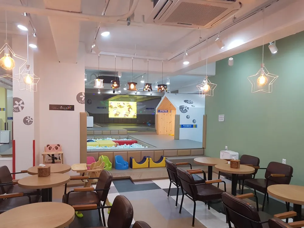 아이스타키즈카페 대표 이미지