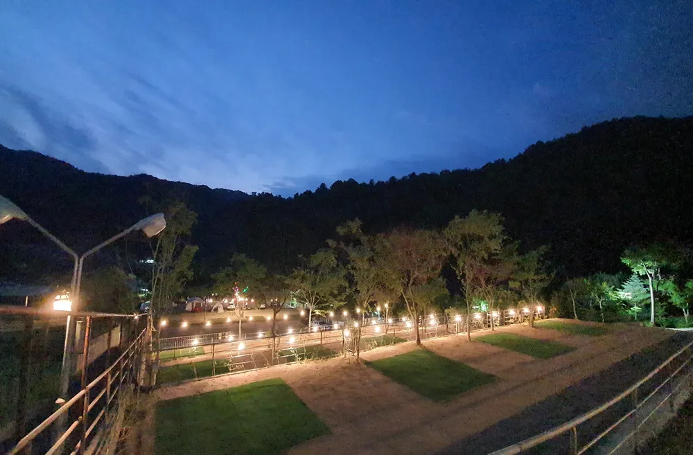 청주 낭추골캠핑장 대표 이미지