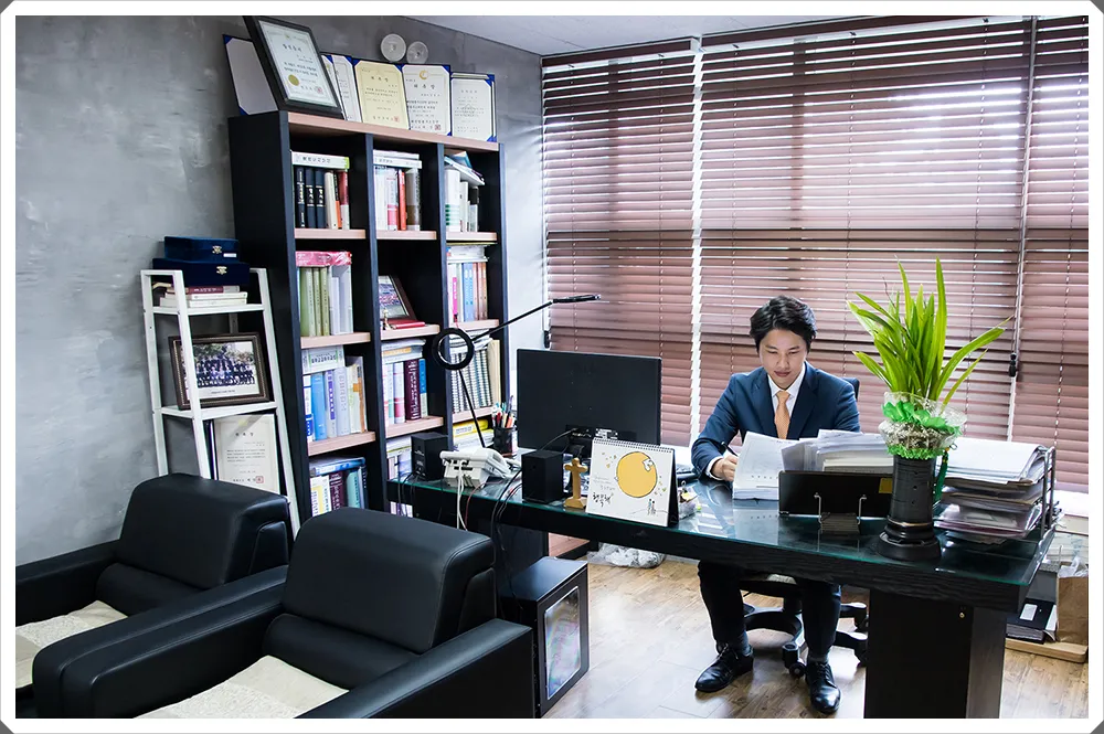 법률사무소해우 형사전문변호사 김종욱 대표 이미지