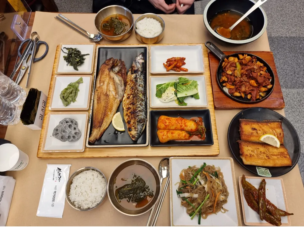 산으로간고등어