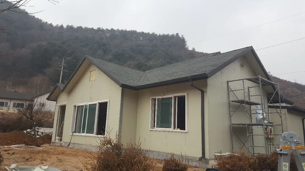 칼라강판개량건축 아스팔트싱글집수리 대표 이미지