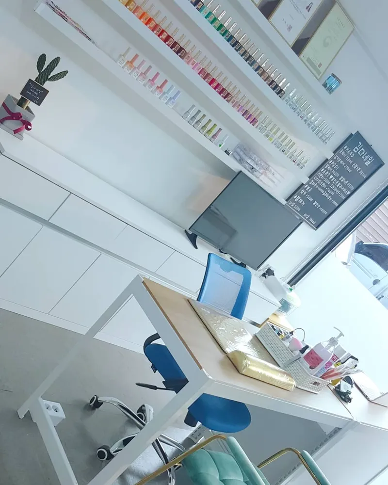 김다네일 대표 이미지