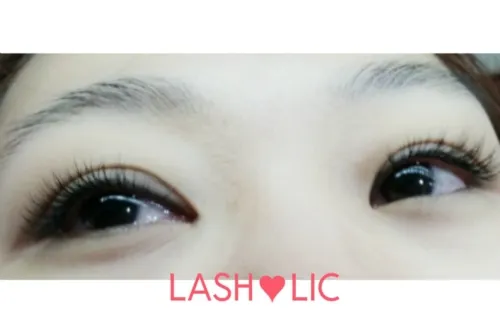 래쉬홀릭 대표 이미지