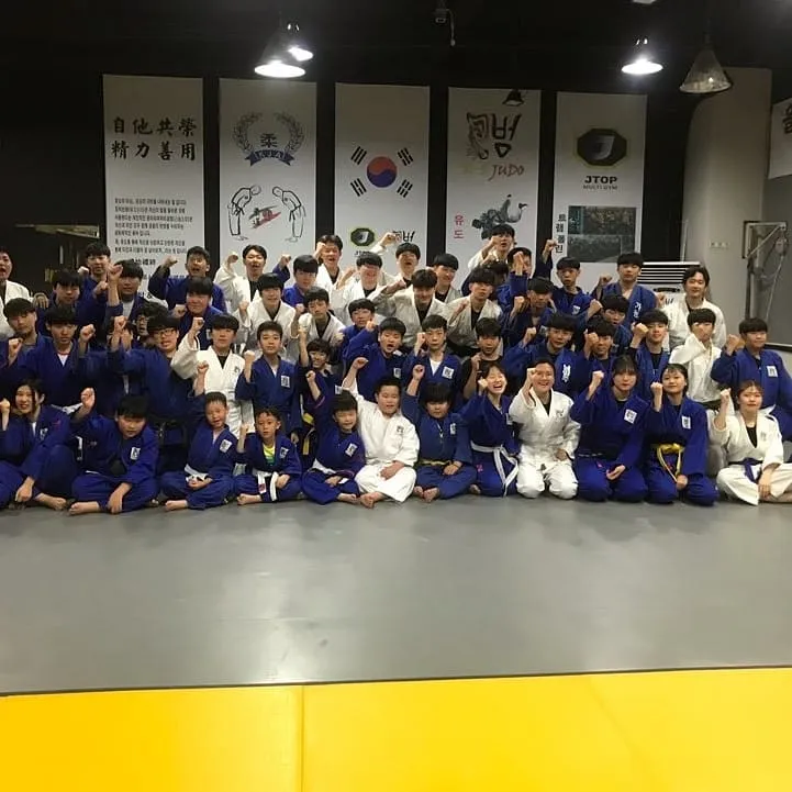 제이탑앤범유도클럽 대표 이미지