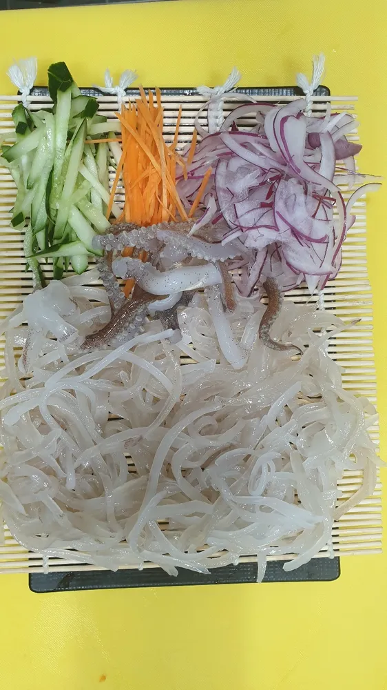 별난 오징어 대표 이미지