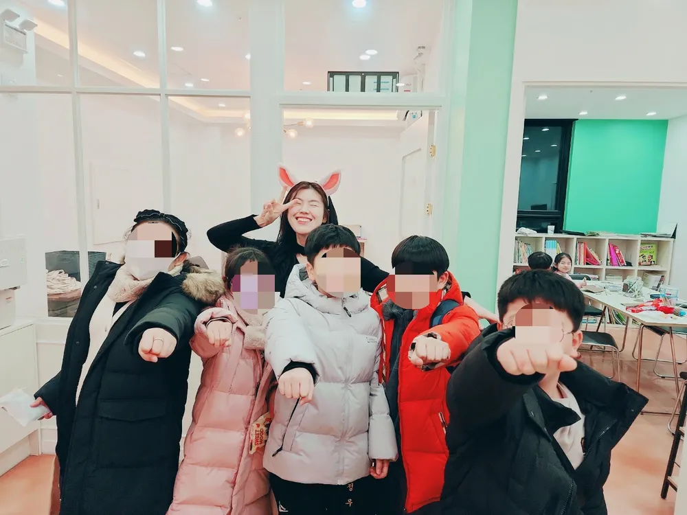 아론김차일드유학원 대표 이미지