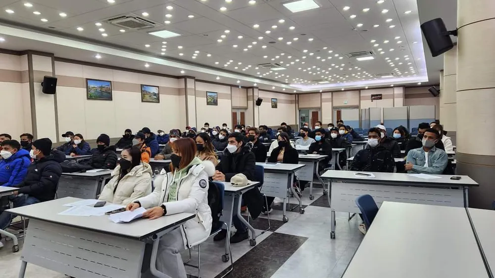 음성외국인도움센터 대표 이미지