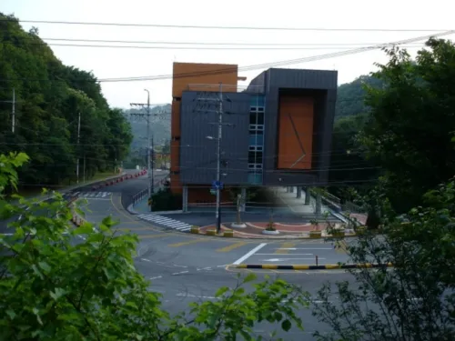성남시영생관리사업소 제2추모원 대표 이미지