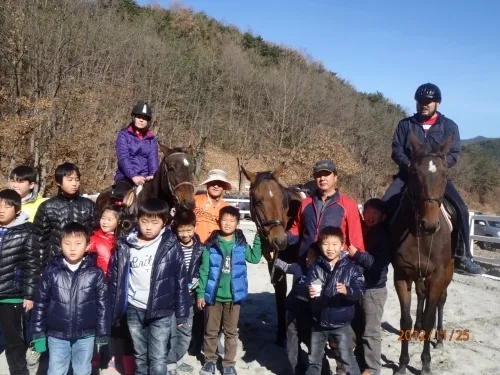 산들승마장 대표 이미지