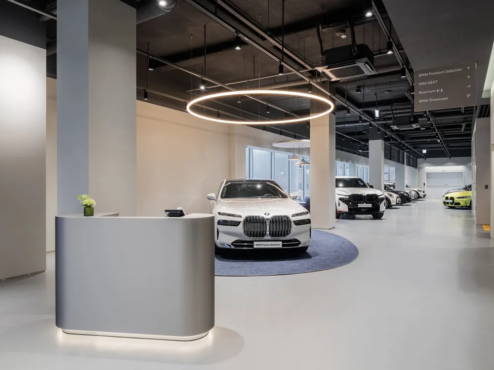바바리안모터스 BMW 인증중고차 일산 컴플렉스 전시장 대표 이미지