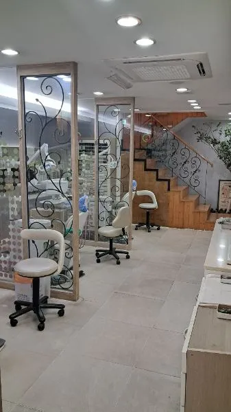 우리치과의원 대표 이미지