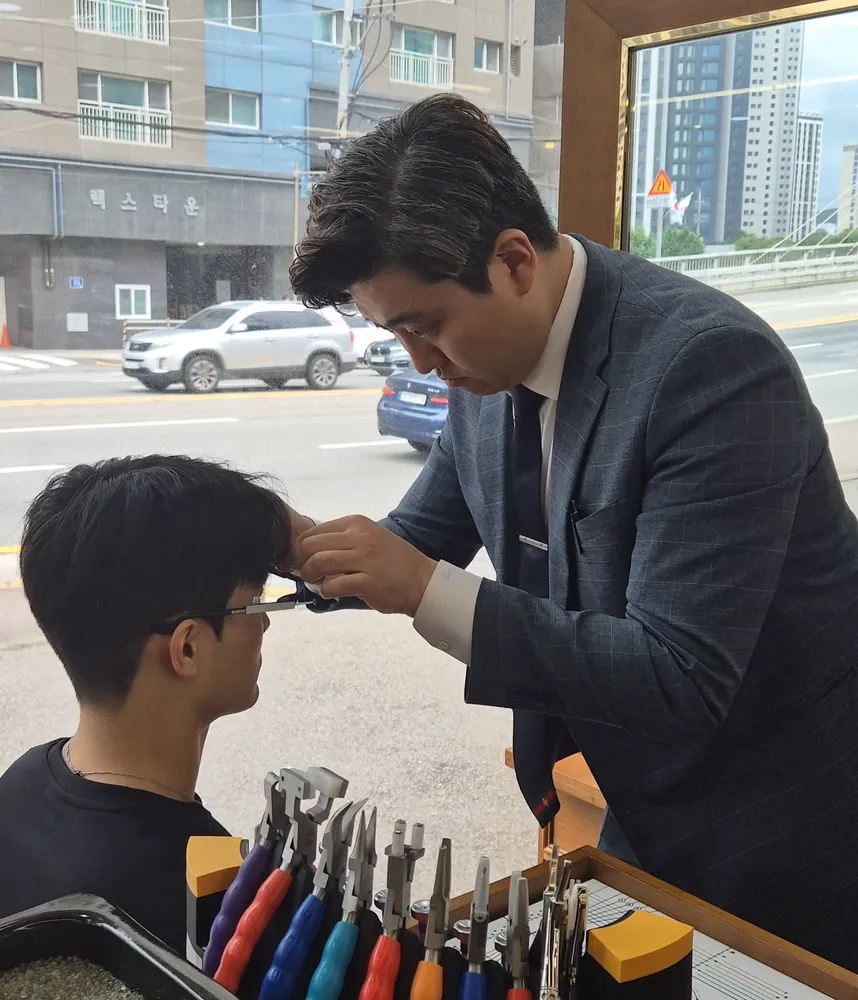 꼼꼼안경 대표 이미지