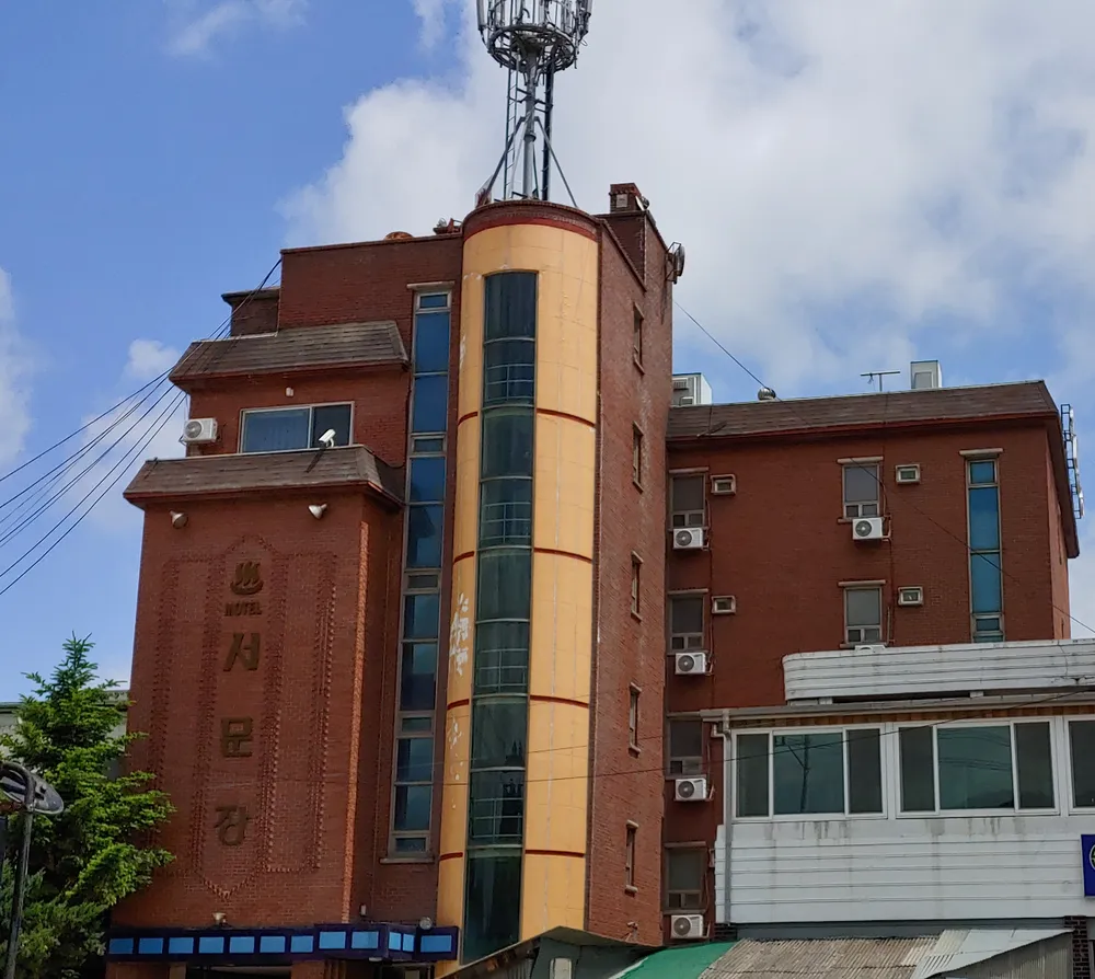 서문장모텔 대표 이미지