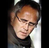 영화감독인 제롬 코누아우의 대표 이미지