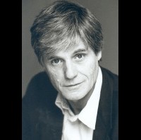 배우인 장-끌로드 도팽의 대표 이미지