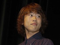 배우인 우치노 켄타의 대표 이미지