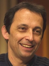 배우인 에릭 메타예의 대표 이미지