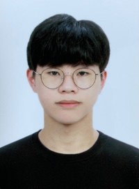 영화감독인 강민의 대표 이미지