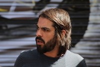 영화제작자인 조안 쿠트리나의 대표 이미지