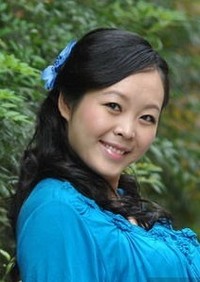 성우인 황앵의 대표 이미지