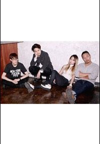 가수인 웨이스티드 쟈니스의 대표 이미지