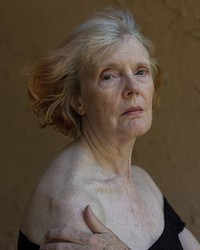 영화배우인 수전 커비의 대표 이미지