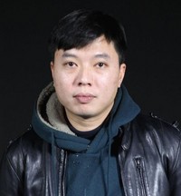 영화감독인 감가위의 대표 이미지