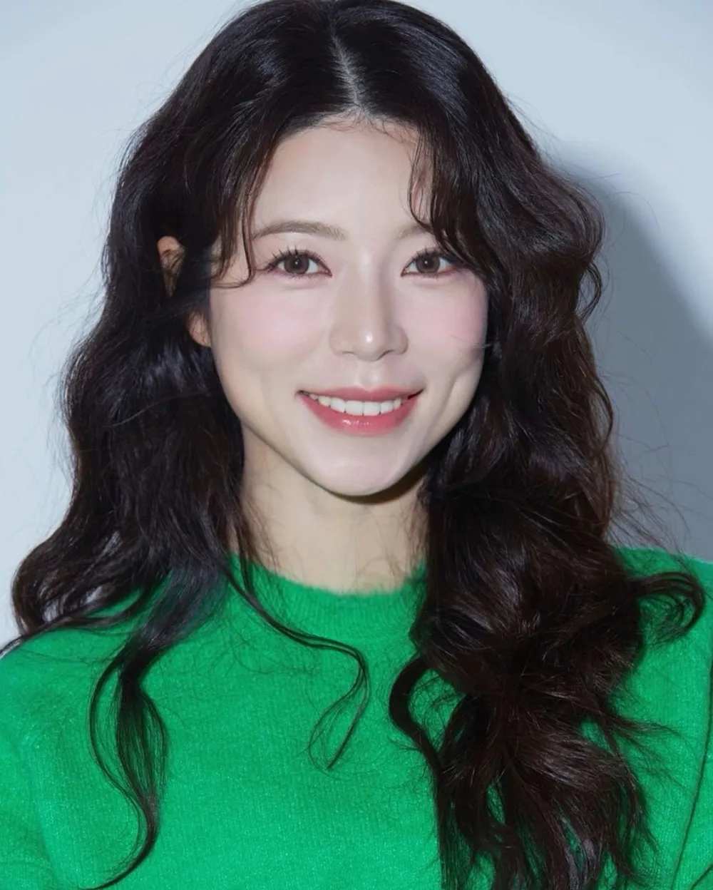 국악인, 트로트 가수, 유튜버인 양지은의 대표 이미지
