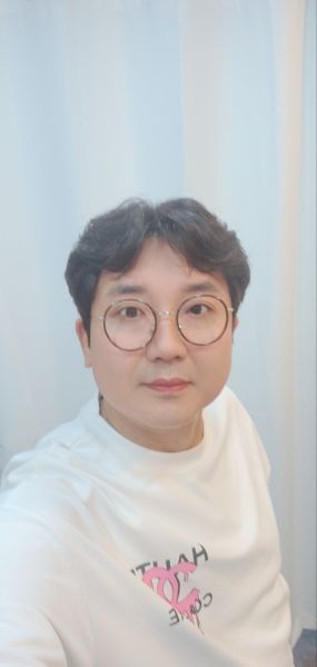 박근백