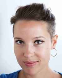 애니메이션 감독인 마틸드 네그르의 대표 이미지