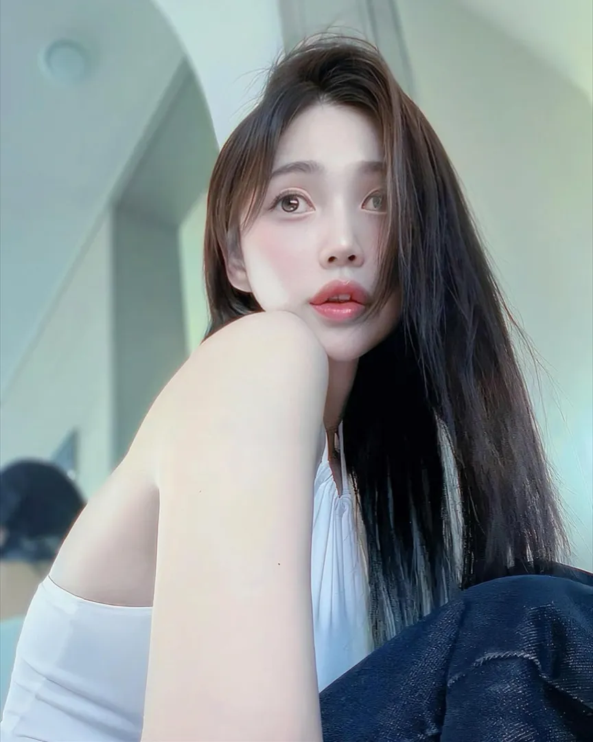 김아네스