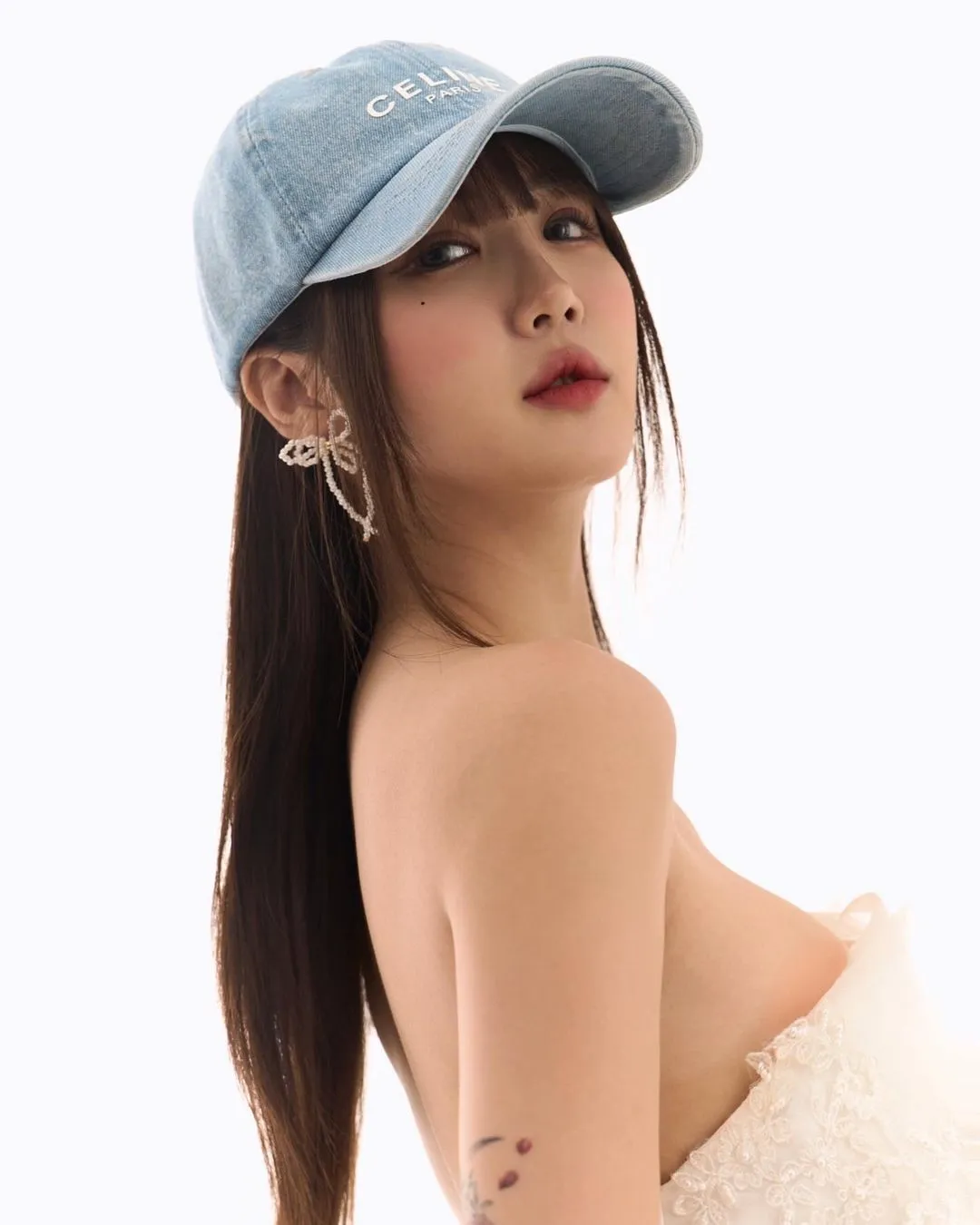 틱톡커, 유튜버, 인플루언서인 조윤주의 대표 이미지