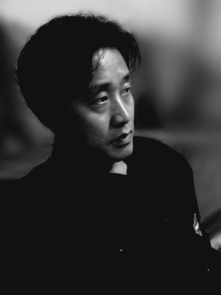 시인, 기자인 허연의 대표 이미지