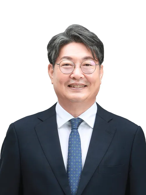 국회의원, 변호사인 이춘석의 대표 이미지