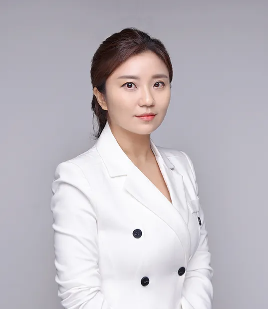 변호사, 정치인인 김소연의 대표 이미지