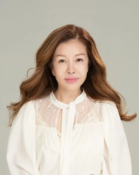 탤런트, 영화배우인 박준금의 대표 이미지