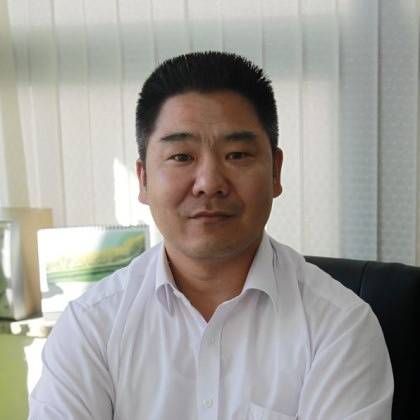 기업인인 홍승우의 대표 이미지