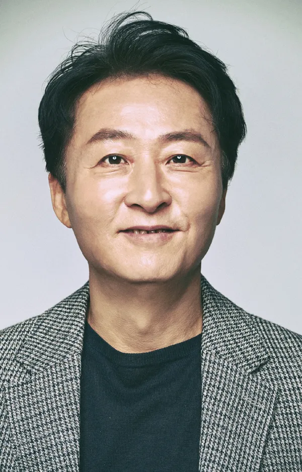 연극배우,영화배우인 김종수의 대표 이미지