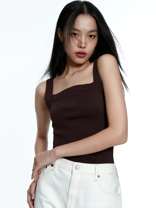 김다미