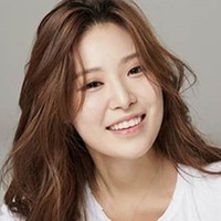 남유라