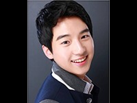 영화배우인 김현묵의 대표 이미지