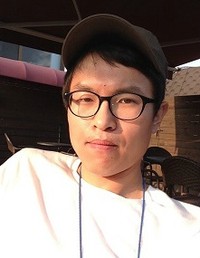 영화감독인 김성진의 대표 이미지